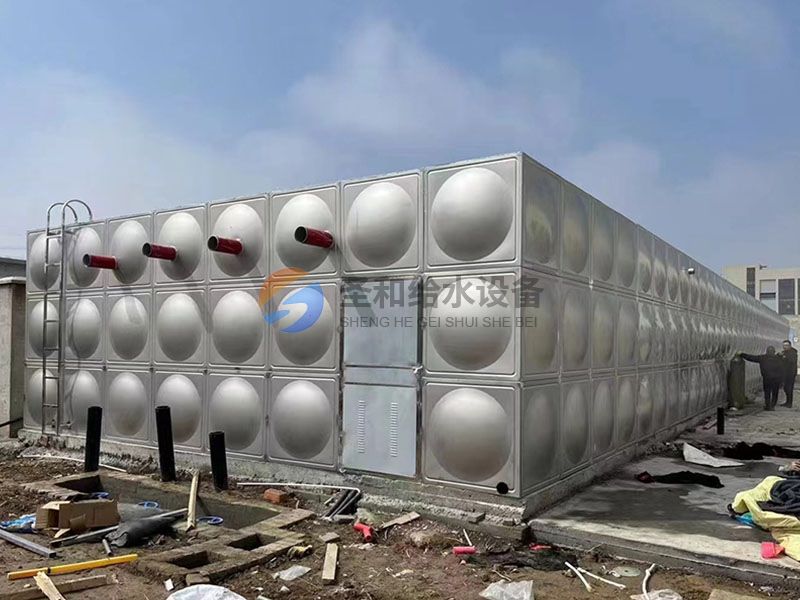 不銹鋼承壓水箱案例現場